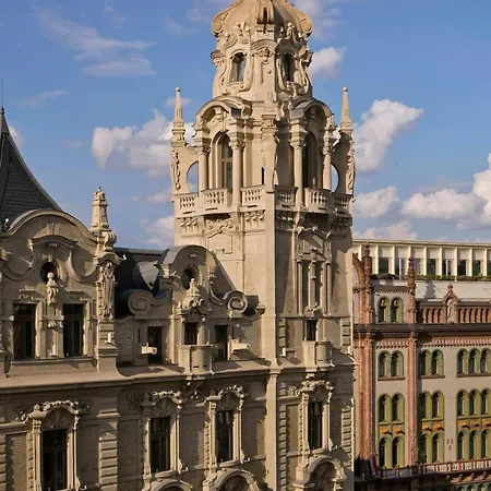 The St. Regis 5*