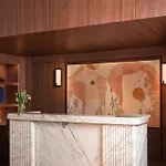 The St. Regis Отель