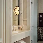 The St. Regis 5*