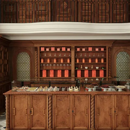 Hotel The St. Regis